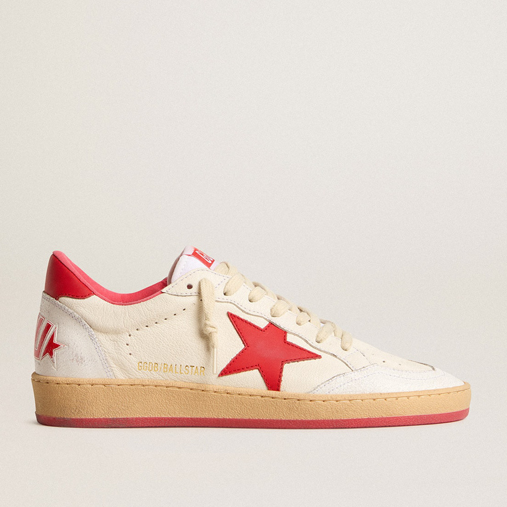 Golden Goose Men's Ball Star Sneakers Wishes In White Leather With A Red Star And Heel Tab GMF00117.F005823.10350