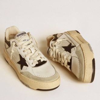 Golden Goose Men's Forty2 Sneakers With Black Star And Black Leather Heel Tab GMF00630.F005745.11395