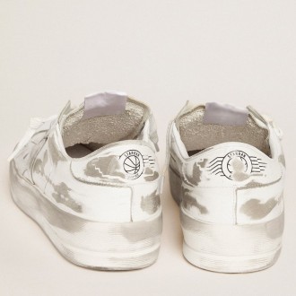 Golden Goose Men's Stardan Sneakers In White Leather With Distressed Effect GMF00128.F000568.10100