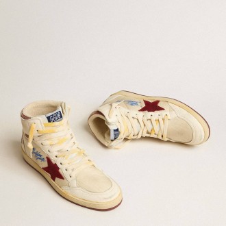 Golden Goose Sky-Star Sneakers In Beige Nylon And Nappa With Pomegranate Suede Star GMF00230.F005249.82514