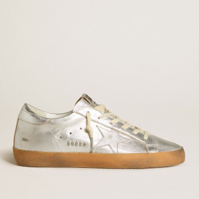 Golden Goose Super-Star Sneakers In Silver Metallic Leather With Leather Star And Heel Tab GWF00101.F006563.70100