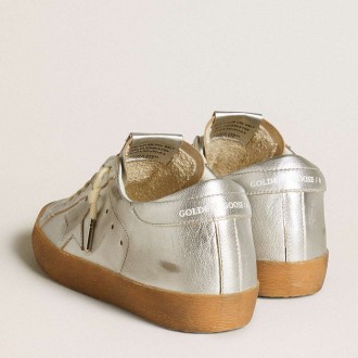 Golden Goose Super-Star Sneakers In Silver Metallic Leather With Leather Star And Heel Tab GWF00101.F006563.70100