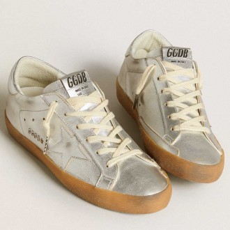 Golden Goose Super-Star Sneakers In Silver Metallic Leather With Leather Star And Heel Tab GWF00101.F006563.70100