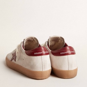 Golden Goose Super-Star Sneakers In White Suede With Burgundy Leather Star And Heel Tab GWF00101.F005874.10360