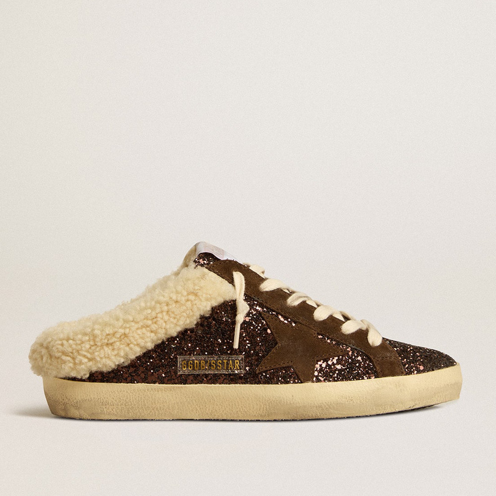 Golden Goose Super-Star Sneakers Sabots In Glitter With Brown Star And Shearling Lining GWF00110.F005132.55499