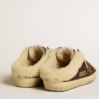 Golden Goose Super-Star Sneakers Sabots In Glitter With Brown Star And Shearling Lining GWF00110.F005132.55499