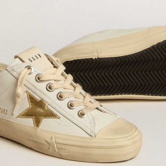 Golden Goose V-Star Sneakers In White Leather With Gold Metallic Leather Star GWF00129.F005292.10272