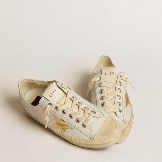 Golden Goose V-Star Sneakers In White Leather With Gold Metallic Leather Star GWF00129.F005292.10272