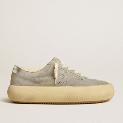 Golden Goose Women's Space-Star Sneakers Shoes In Ice-gray Suede With Perforated Star GWF00376.F005253.70100