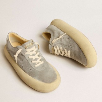 Golden Goose Women's Space-Star Sneakers Shoes In Ice-gray Suede With Perforated Star GWF00376.F005253.70100