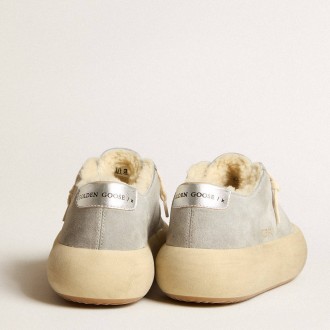 Golden Goose Women's Space-Star Sneakers Shoes In Ice-gray Suede With Shearling Lining GWF00345.F005620.70100