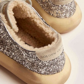 Golden Goose Women's Space-Star Sneakers Shoes In Silver Glitter With Shearling Lining GWF00346.F002998.70136