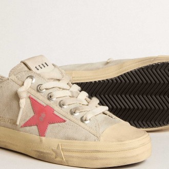 Golden Goose Women's V-Star Sneakers In Light Gray Canvas With A Red Leather Star GWF00129.F005894.60519