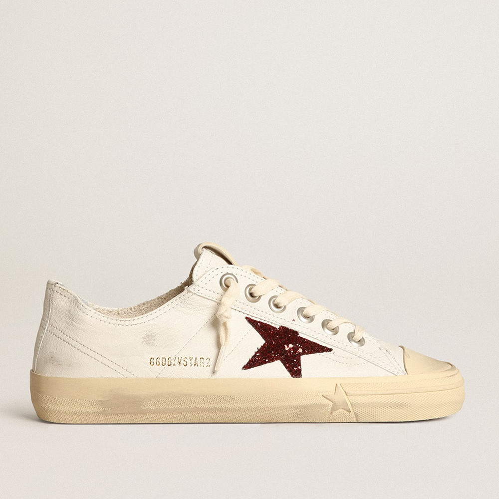 Golden Goose Women's V-Star Sneakers In White Nappa With Red Glitter Star GWF00129.F003921.10350